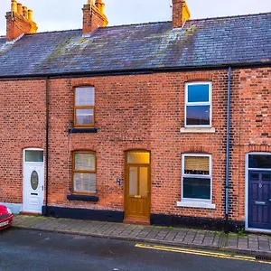 Smart Near City Centre Holiday home